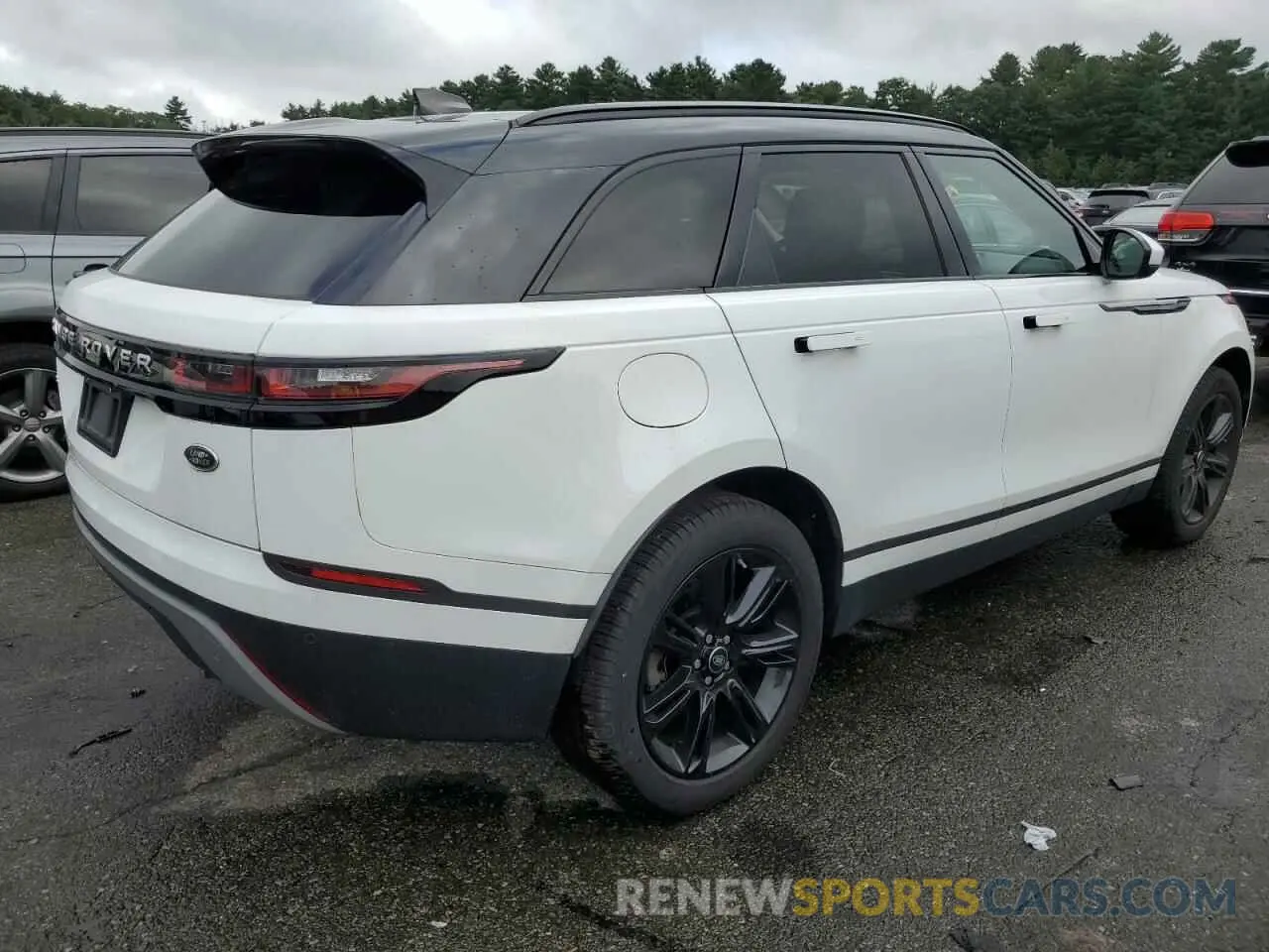 3 Photograph of a damaged car SALYB2EX6LA277872 LAND ROVER RANGEROVER 2020
