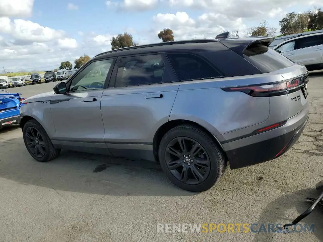 2 Photograph of a damaged car SALYB2FV0LA243665 LAND ROVER RANGEROVER 2020