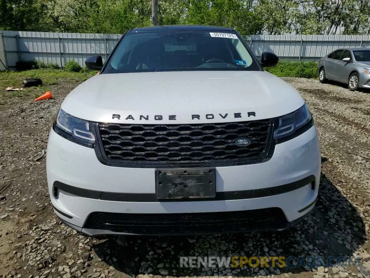 5 Photograph of a damaged car SALYB2FV5LA293946 LAND ROVER RANGEROVER 2020