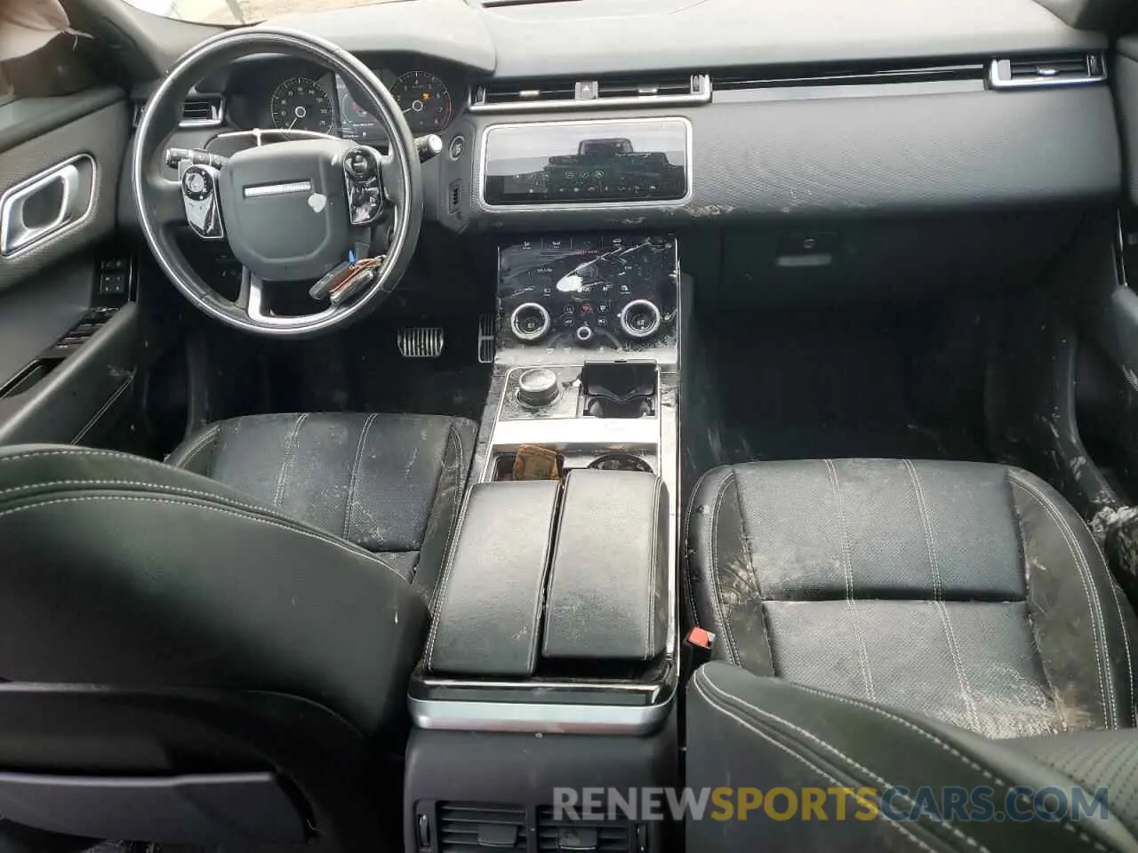 8 Photograph of a damaged car SALYK2EX6LA270985 LAND ROVER RANGEROVER 2020