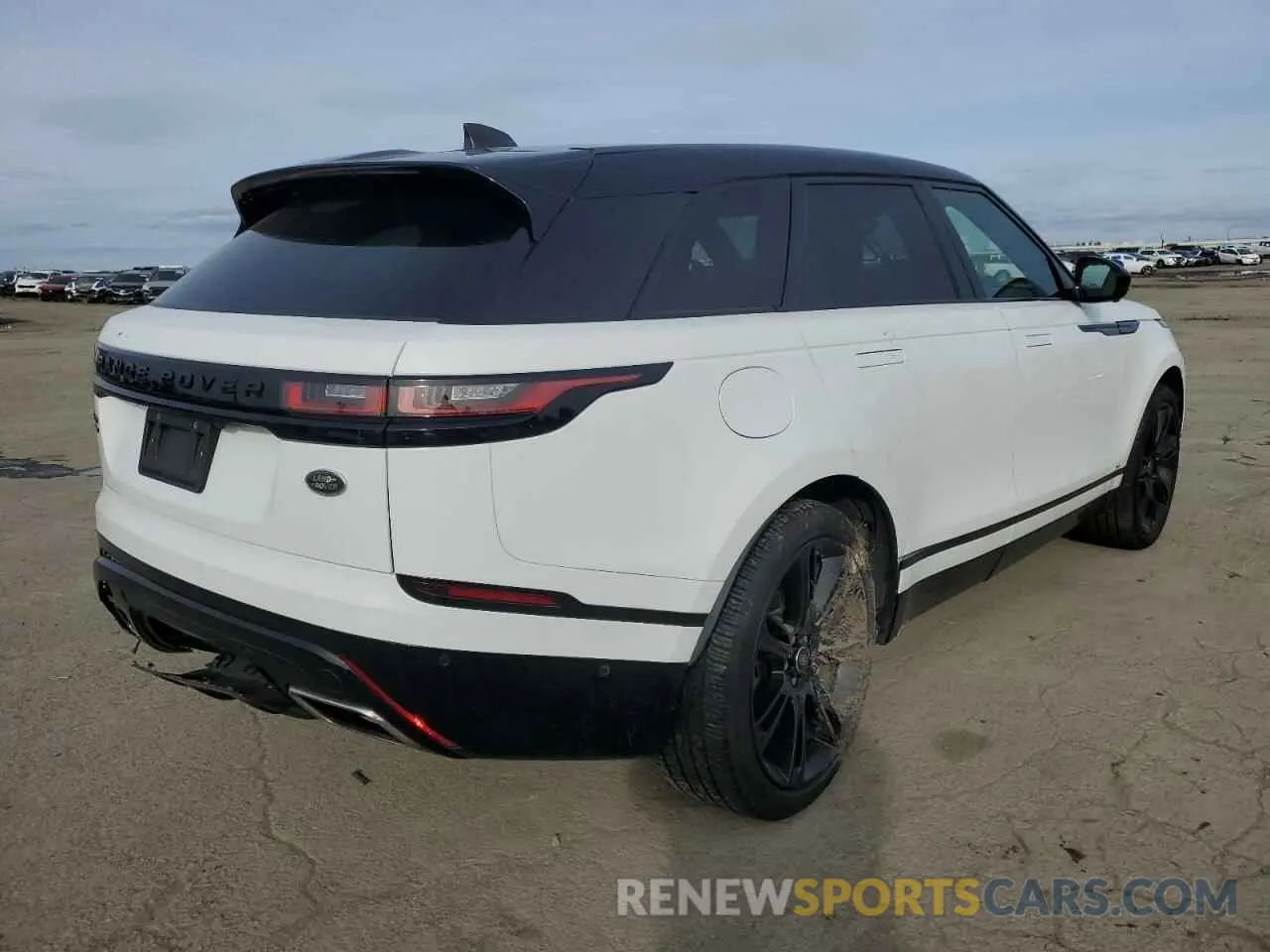 3 Photograph of a damaged car SALYM2EV9LA238122 LAND ROVER RANGEROVER 2020