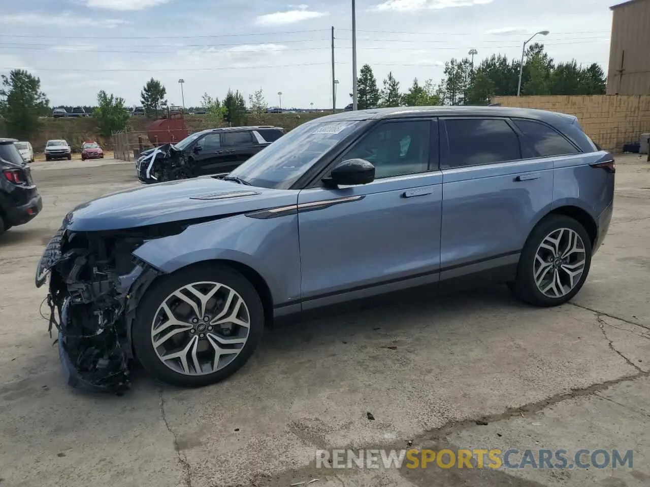 1 Photograph of a damaged car SALYM2EVXLA241188 LAND ROVER RANGEROVER 2020