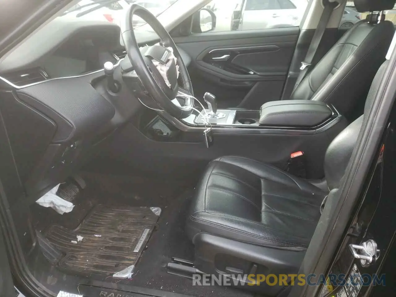 7 Photograph of a damaged car SALZJ2FX3LH061698 LAND ROVER RANGEROVER 2020