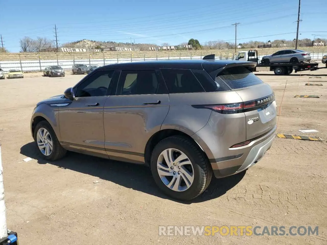 2 Фотография поврежденного автомобиля SALZJ2FX8LH022850 LAND ROVER RANGEROVER 2020