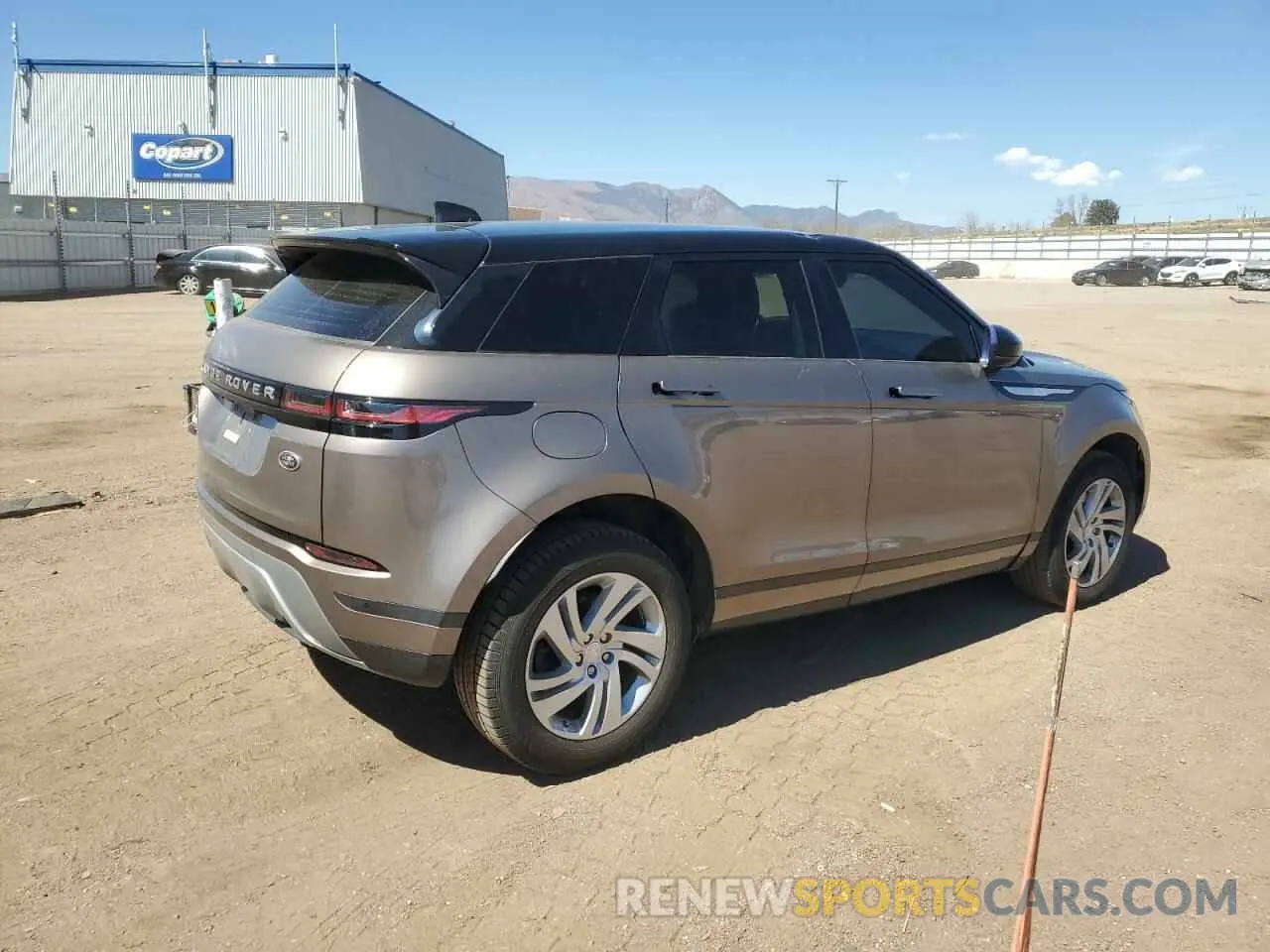 3 Фотография поврежденного автомобиля SALZJ2FX8LH022850 LAND ROVER RANGEROVER 2020