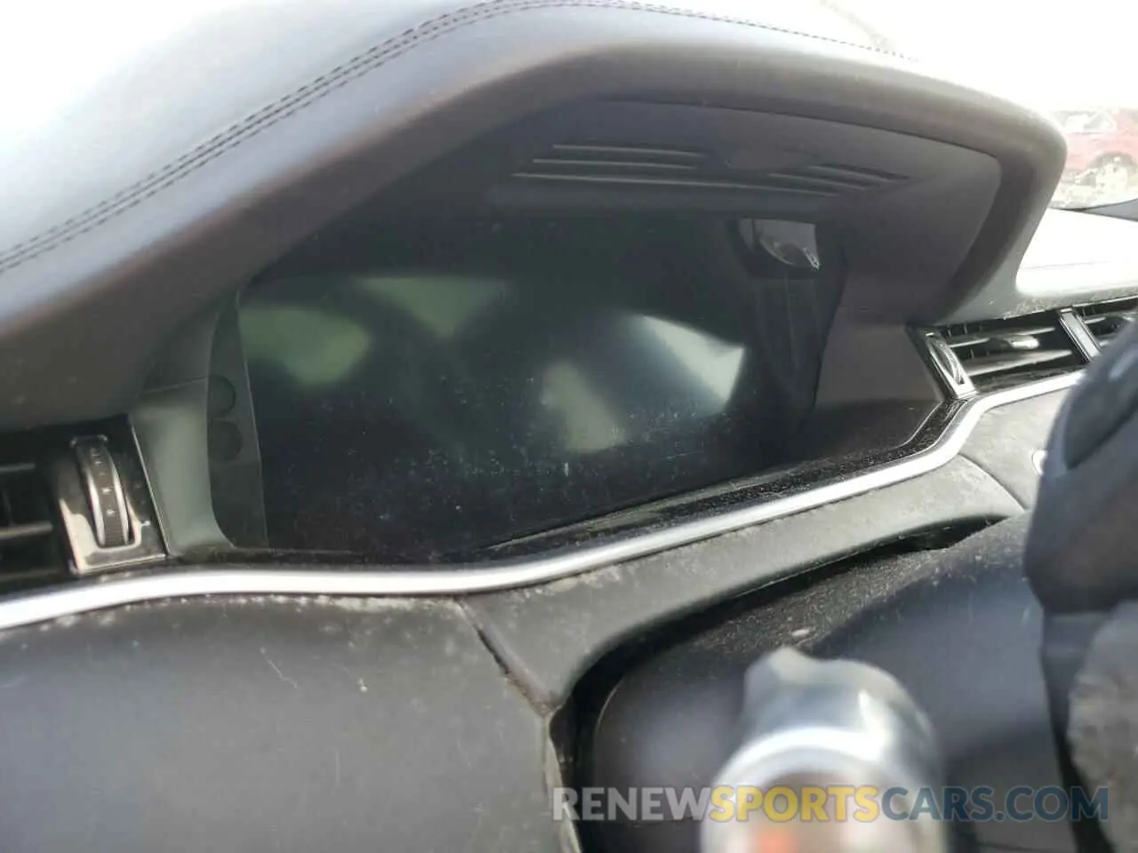 9 Photograph of a damaged car SALZP2FX0LH026468 LAND ROVER RANGEROVER 2020