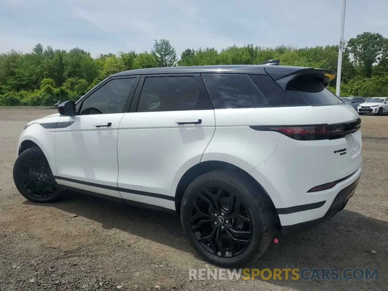 2 Photograph of a damaged car SALZP2FX1LH075839 LAND ROVER RANGEROVER 2020
