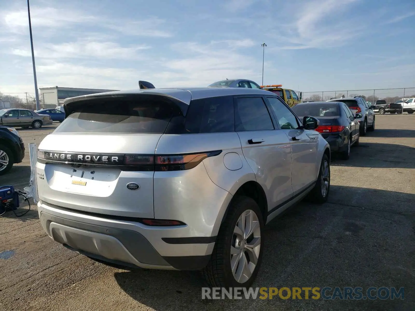 4 Photograph of a damaged car SALZP2FX1LH080698 LAND ROVER RANGEROVER 2020