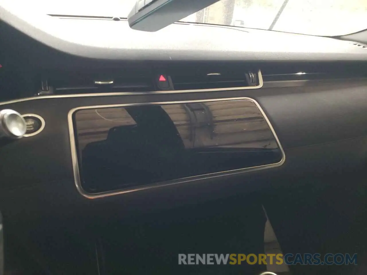 9 Photograph of a damaged car SALZP2FX2LH120707 LAND ROVER RANGEROVER 2020