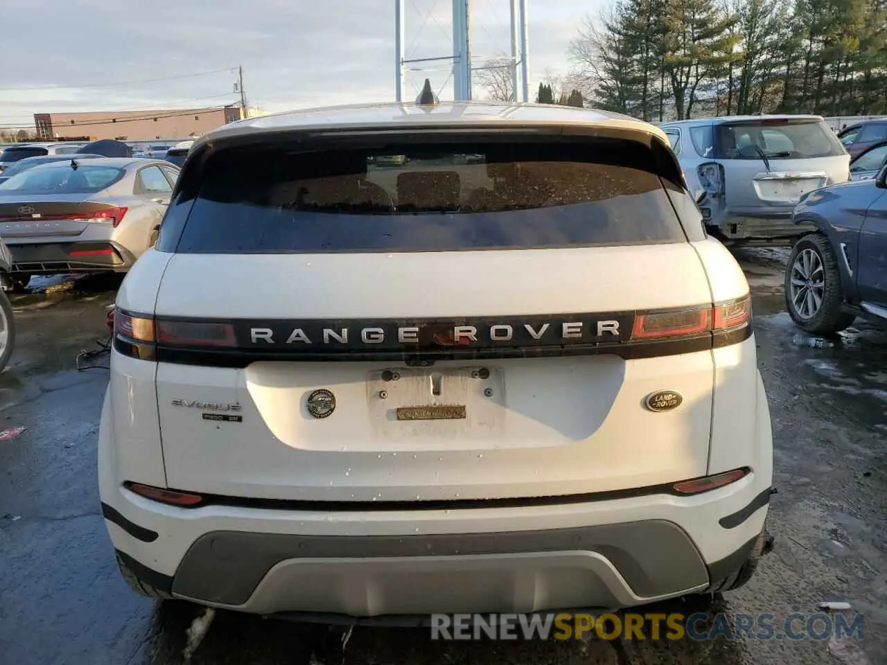 6 Photograph of a damaged car SALZP2FX7LH045339 LAND ROVER RANGEROVER 2020