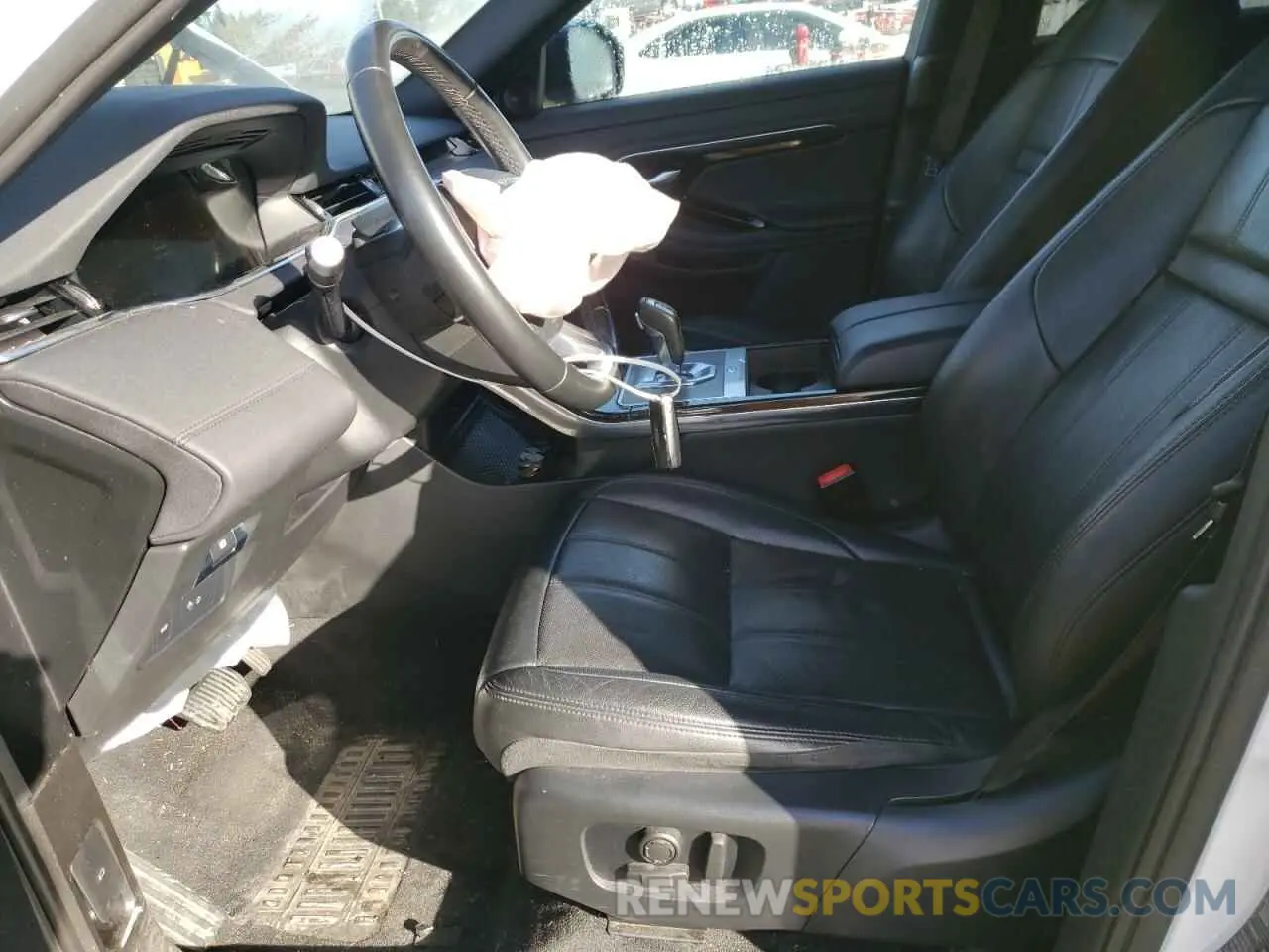 7 Photograph of a damaged car SALZP2FXXLH078030 LAND ROVER RANGEROVER 2020