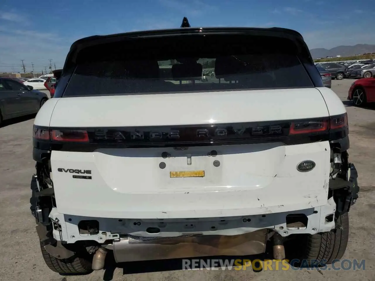 6 Photograph of a damaged car SALZT2GX2LH016809 LAND ROVER RANGEROVER 2020