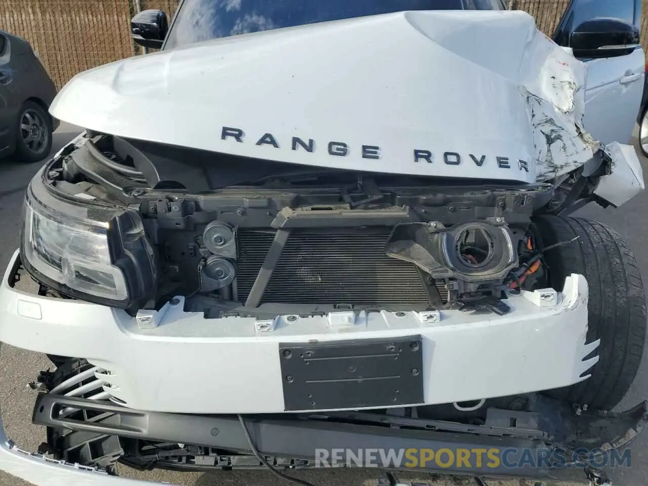 12 Photograph of a damaged car SALGS4RY4MA420118 LAND ROVER RANGEROVER 2021