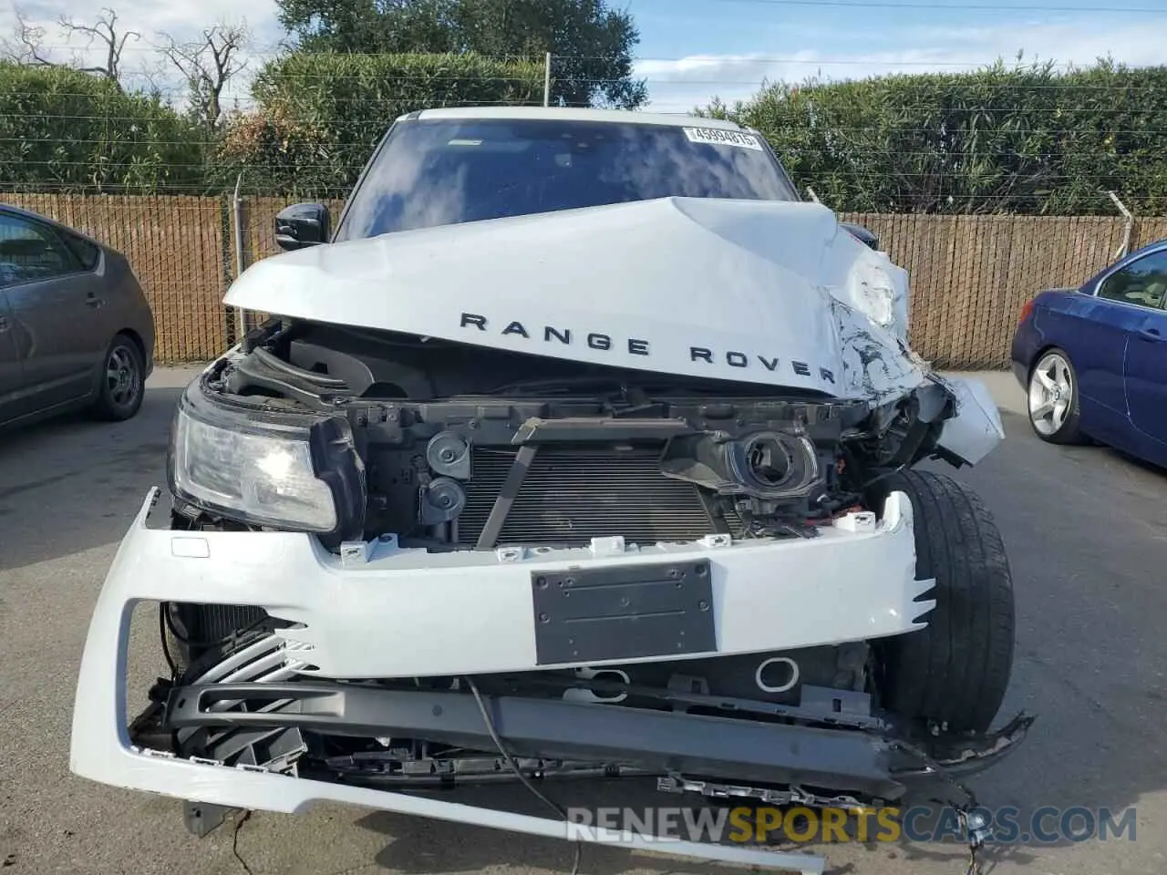 5 Photograph of a damaged car SALGS4RY4MA420118 LAND ROVER RANGEROVER 2021
