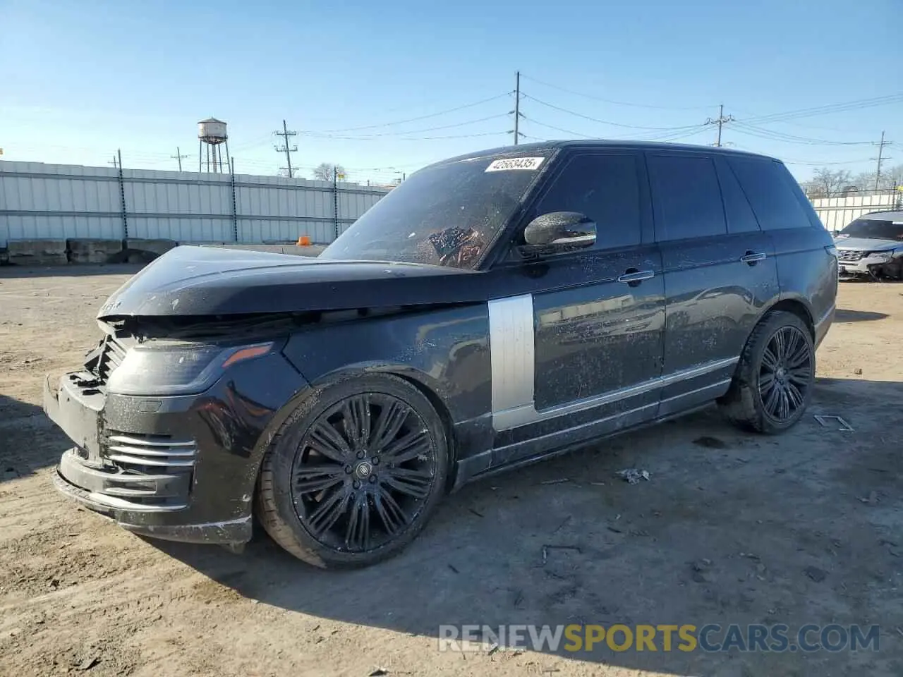 1 Фотография поврежденного автомобиля SALGV2SE3MA423815 LAND ROVER RANGEROVER 2021