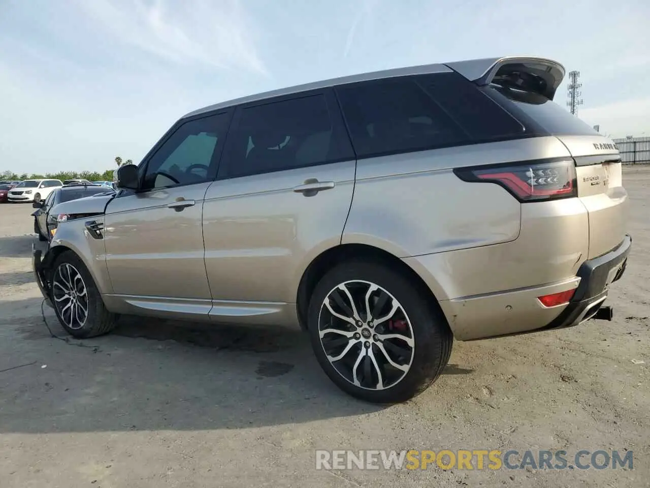 2 Photograph of a damaged car SALWR2SE9MA770677 LAND ROVER RANGEROVER 2021