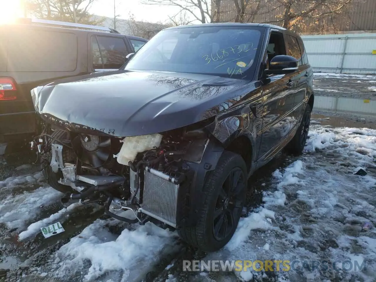 2 Фотография поврежденного автомобиля SALWR2SU1MA778621 LAND ROVER RANGEROVER 2021