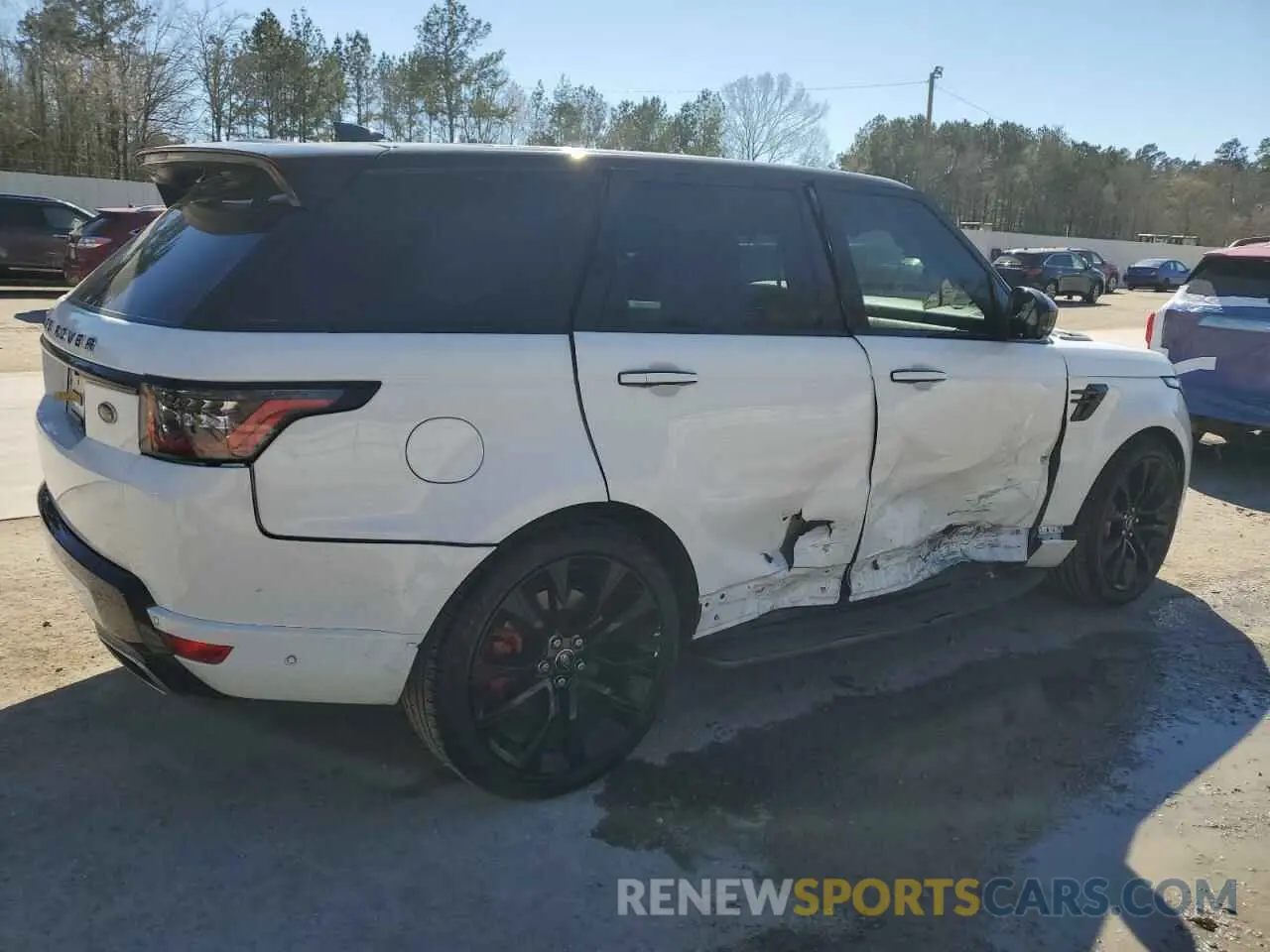 3 Photograph of a damaged car SALWS2RU8MA790341 LAND ROVER RANGEROVER 2021