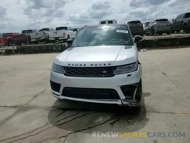 12 Photograph of a damaged car SALWV2SE0MA765329 LAND ROVER RANGEROVER 2021