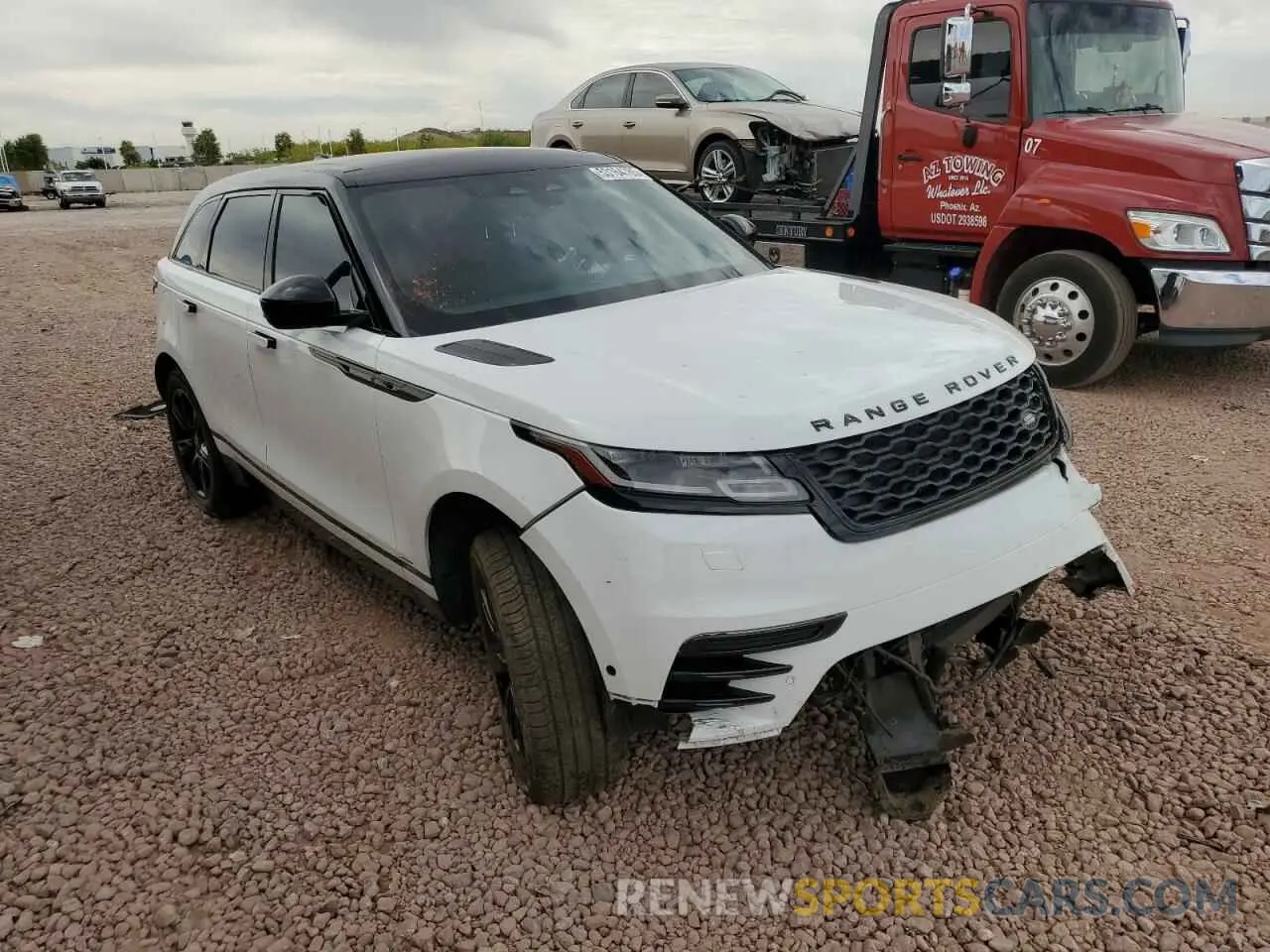 4 Photograph of a damaged car SALYT2EX1MA322859 LAND ROVER RANGEROVER 2021