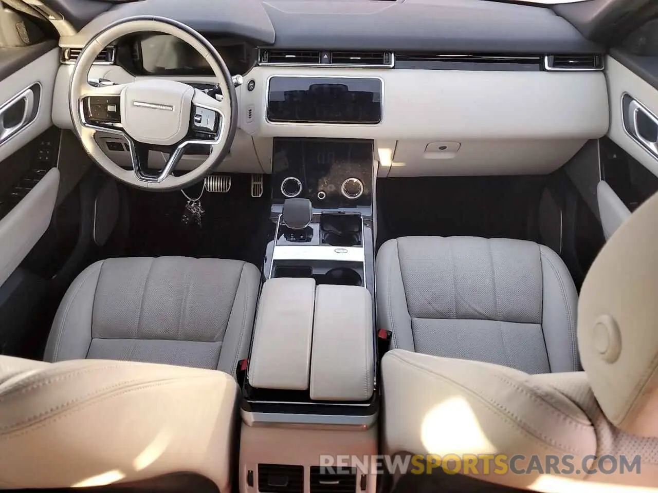 8 Photograph of a damaged car SALYT2EX4MA299352 LAND ROVER RANGEROVER 2021