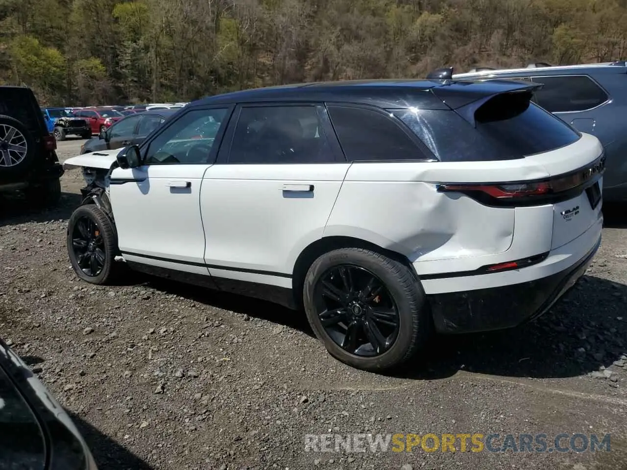 2 Photograph of a damaged car SALYT2EX9MA305713 LAND ROVER RANGEROVER 2021