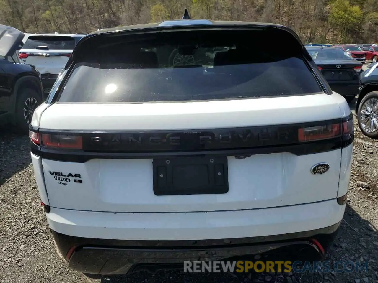 6 Photograph of a damaged car SALYT2EX9MA305713 LAND ROVER RANGEROVER 2021