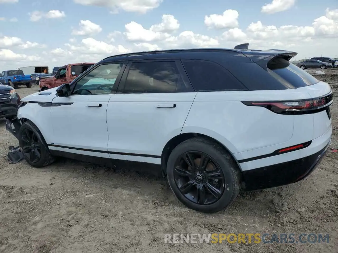 2 Photograph of a damaged car SALYT2EX9MA314332 LAND ROVER RANGEROVER 2021