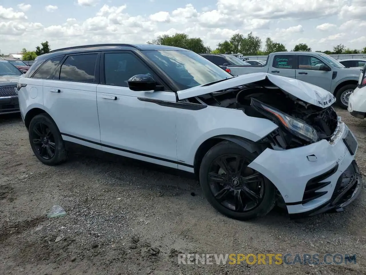 4 Photograph of a damaged car SALYT2EX9MA314332 LAND ROVER RANGEROVER 2021
