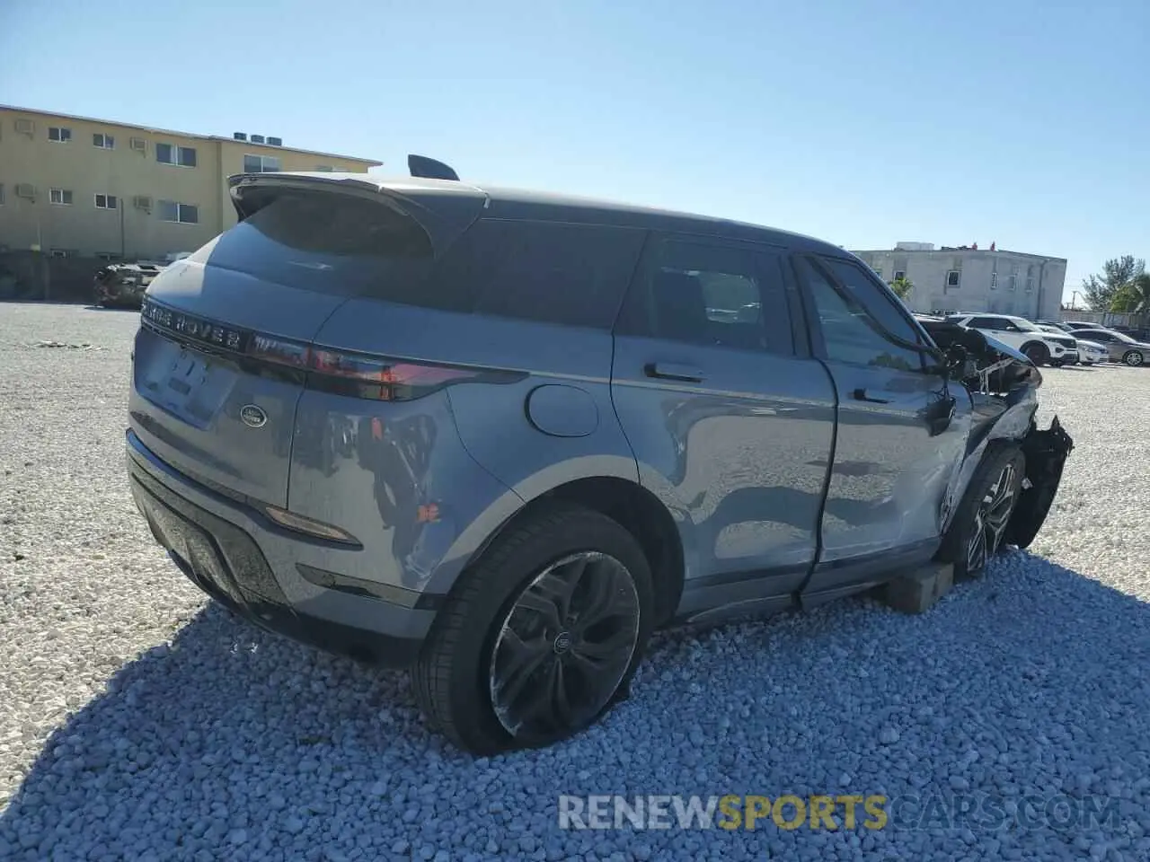 3 Photograph of a damaged car SALZT2FX6MH134865 LAND ROVER RANGEROVER 2021