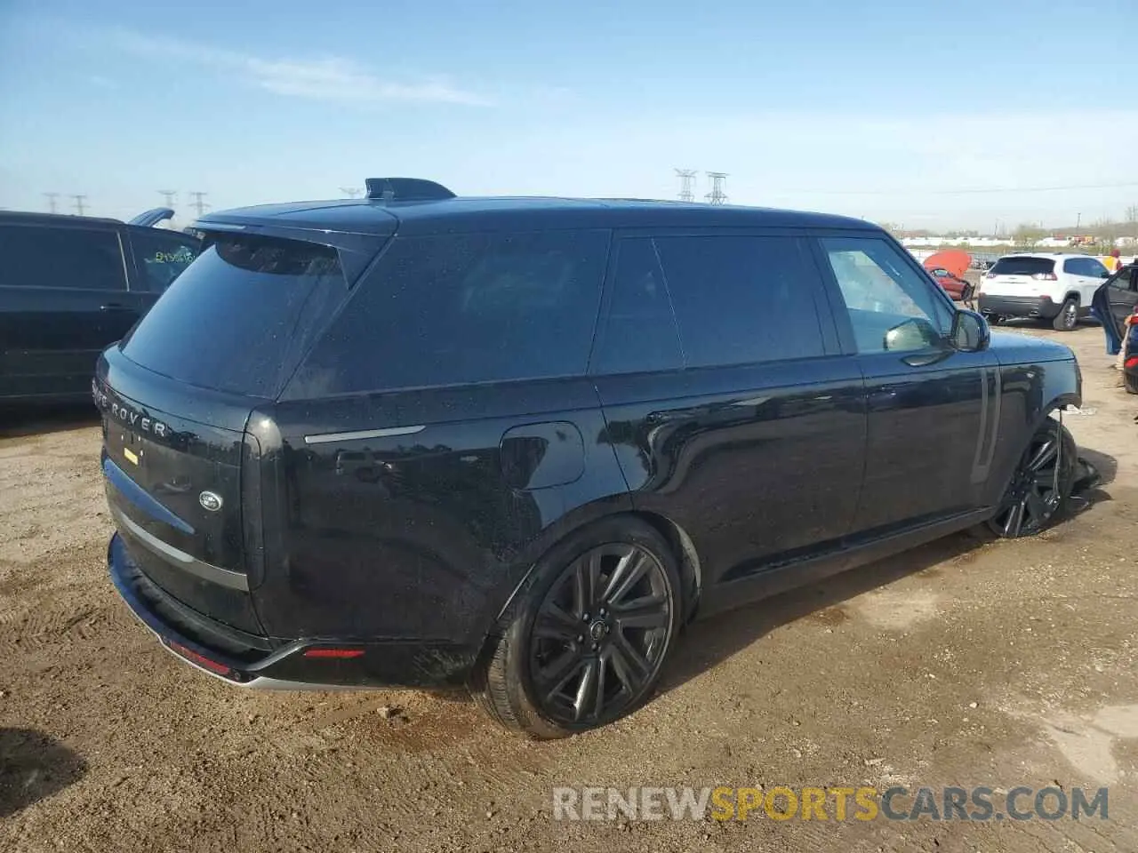 3 Photograph of a damaged car SALKPBFU2NA003034 LAND ROVER RANGEROVER 2022