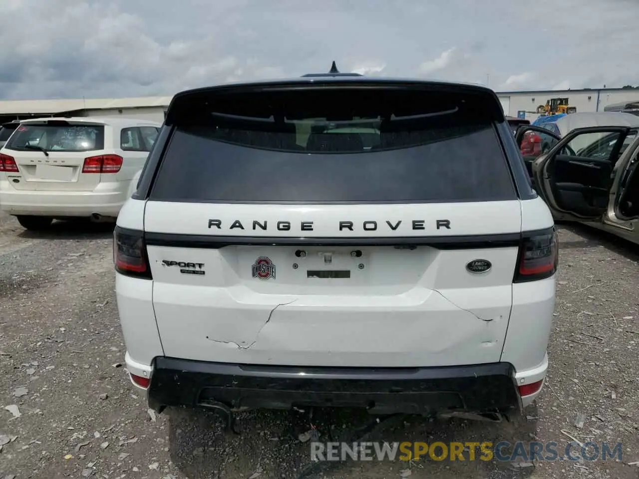 6 Photograph of a damaged car SALWR2SE3NA237743 LAND ROVER RANGEROVER 2022