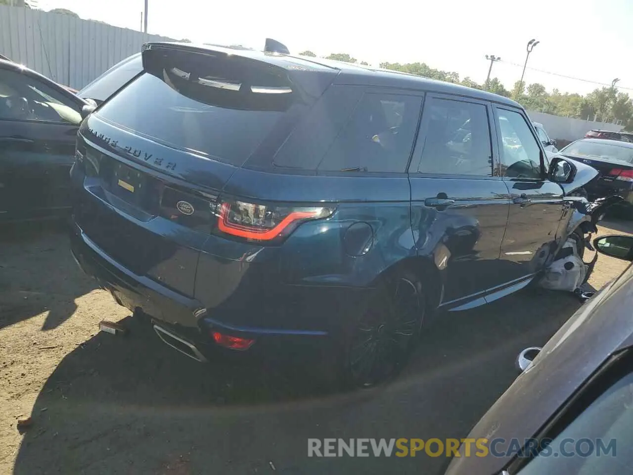 3 Фотография поврежденного автомобиля SALWR2SEXNA205758 LAND ROVER RANGEROVER 2022