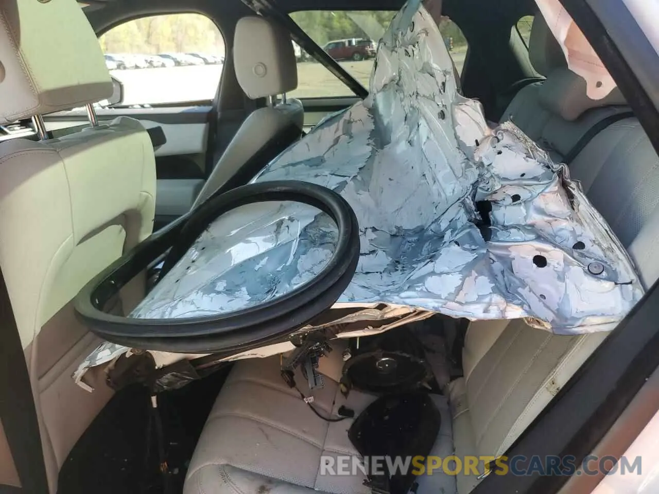 13 Photograph of a damaged car SALYT2EX2NA342703 LAND ROVER RANGEROVER 2022