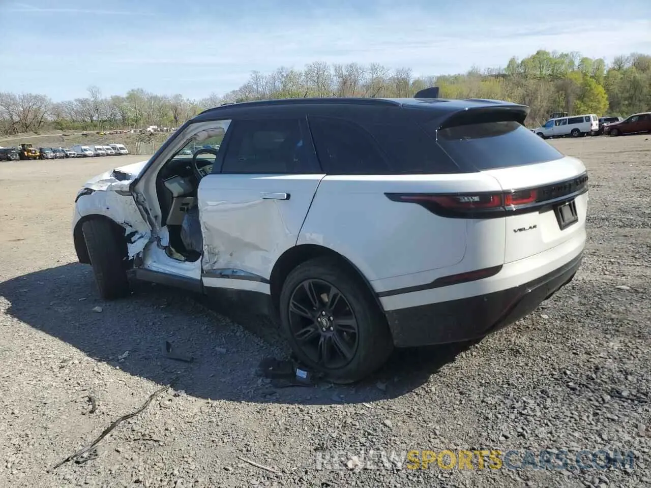 2 Photograph of a damaged car SALYT2EX2NA342703 LAND ROVER RANGEROVER 2022