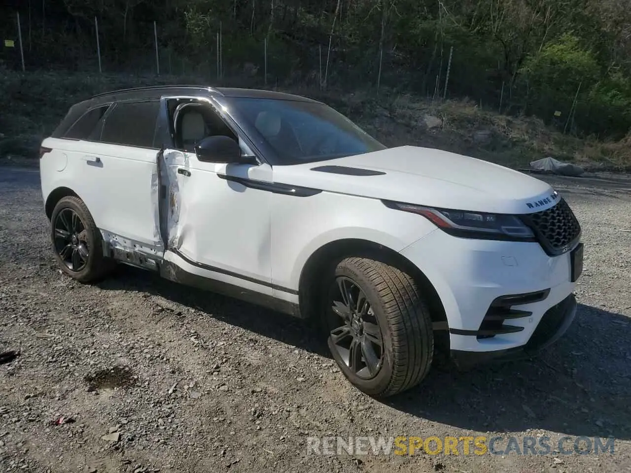4 Photograph of a damaged car SALYT2EX2NA342703 LAND ROVER RANGEROVER 2022