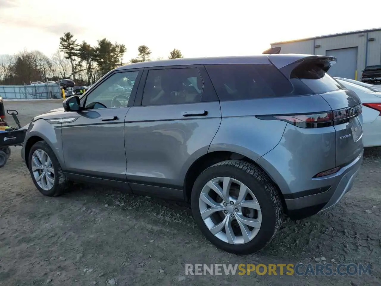 2 Photograph of a damaged car SALZJ2FXXNH172073 LAND ROVER RANGEROVER 2022
