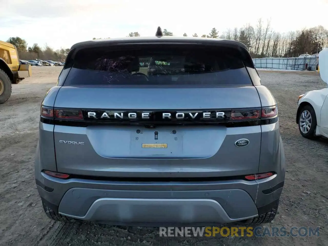 6 Photograph of a damaged car SALZJ2FXXNH172073 LAND ROVER RANGEROVER 2022