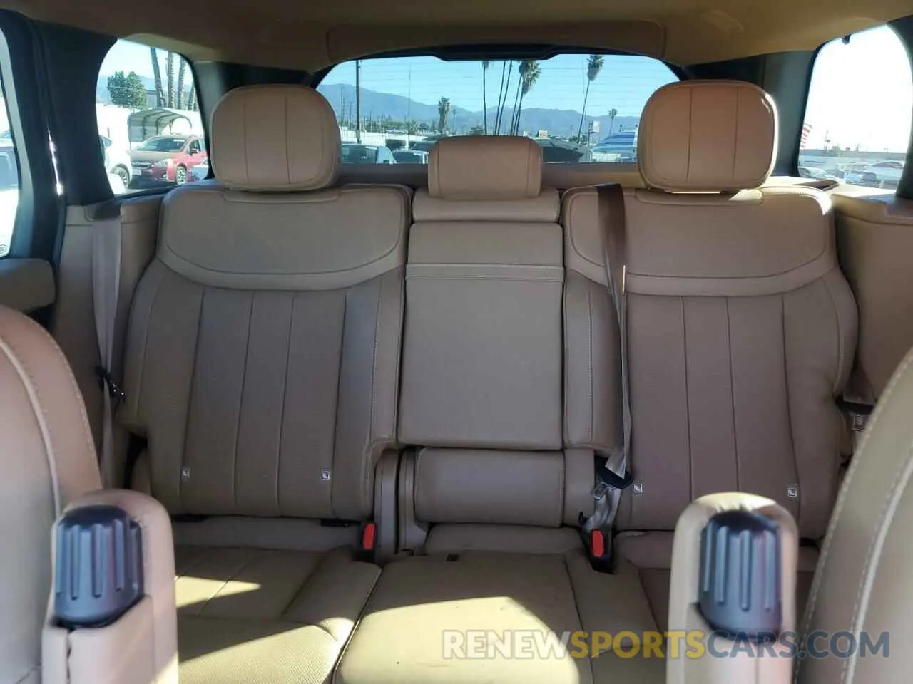 10 Фотография поврежденного автомобиля SALKP9E71PA068190 LAND ROVER RANGEROVER 2023