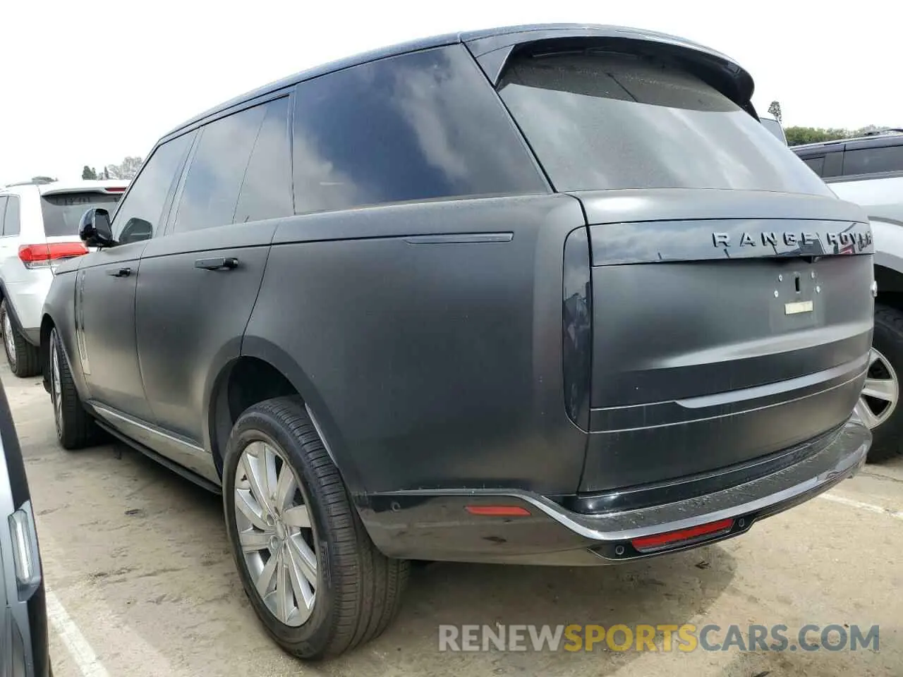 2 Фотография поврежденного автомобиля SALKP9E71PA068190 LAND ROVER RANGEROVER 2023