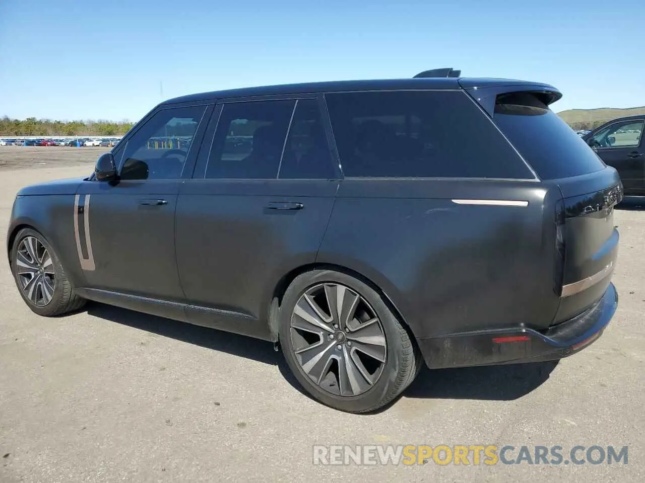 2 Photograph of a damaged car SALKP9E75PA077913 LAND ROVER RANGEROVER 2023