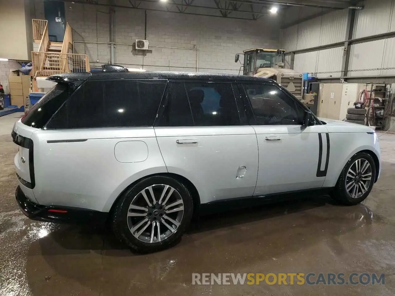 3 Фотография поврежденного автомобиля SALKP9FU6PA047257 LAND ROVER RANGEROVER 2023