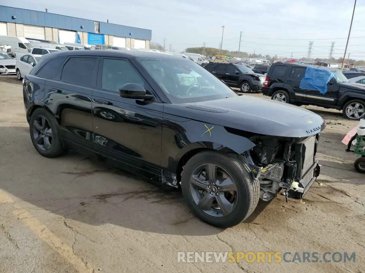 4 Photograph of a damaged car SALYT2EU1PA354401 LAND ROVER RANGEROVER 2023