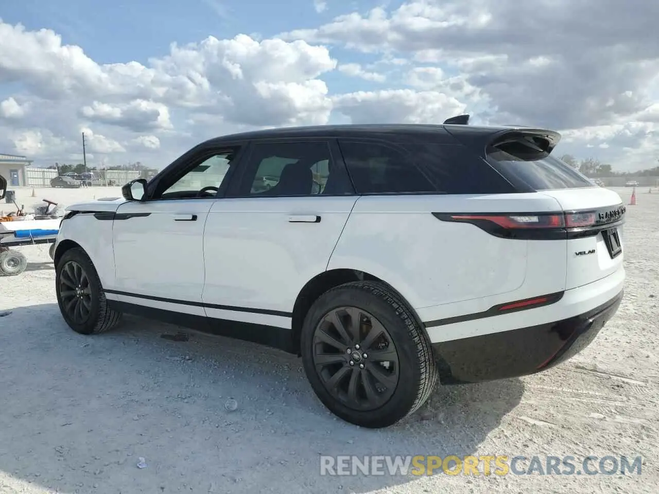 2 Фотография поврежденного автомобиля SALYT2EX1PA350231 LAND ROVER RANGEROVER 2023