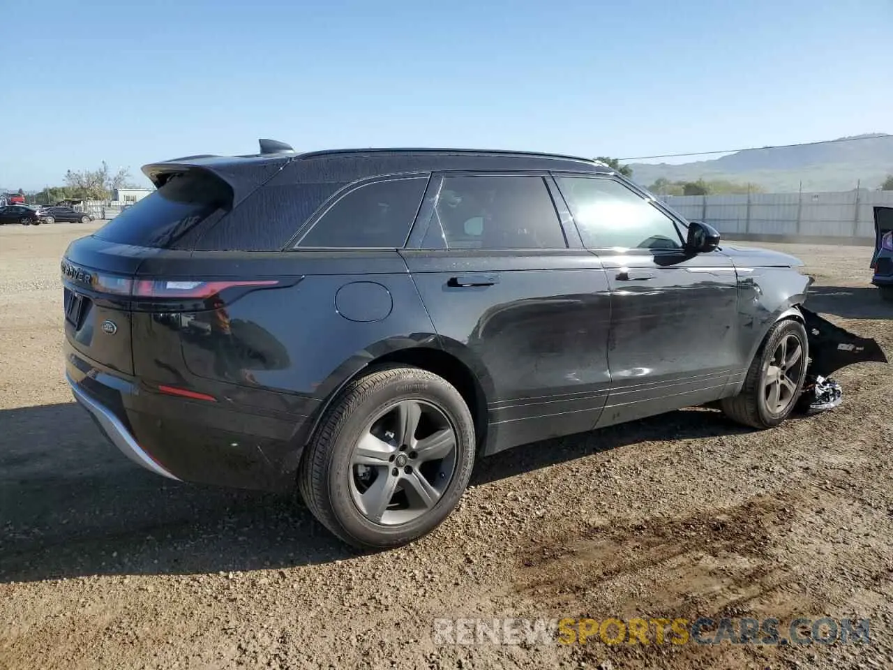3 Photograph of a damaged car SALYT2EX9PA353488 LAND ROVER RANGEROVER 2023