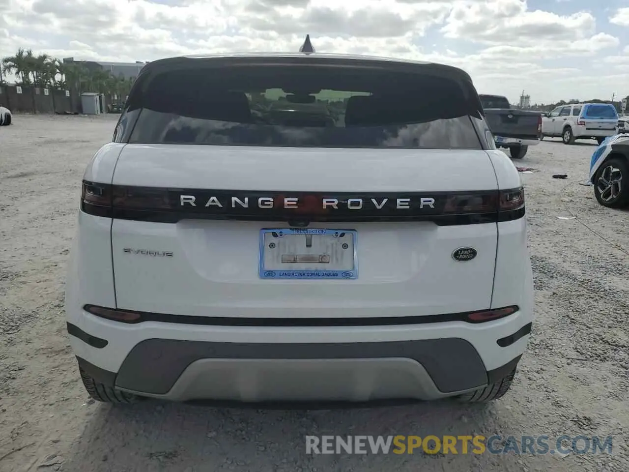 6 Photograph of a damaged car SALZJ2FX0PH198118 LAND ROVER RANGEROVER 2023