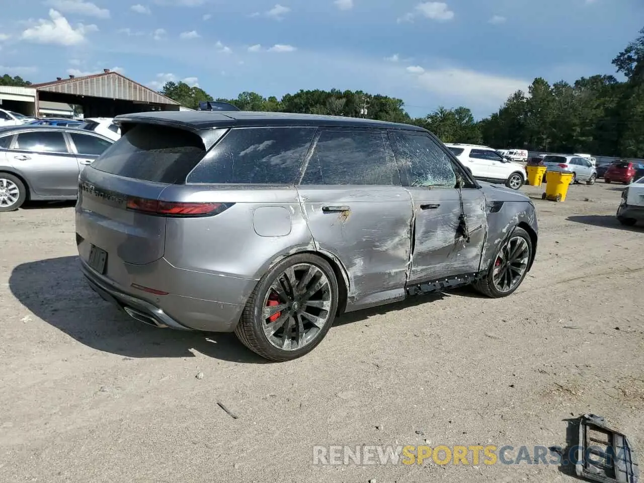 3 Photograph of a damaged car SAL1L9FU2RA415959 LAND ROVER RANGEROVER 2024