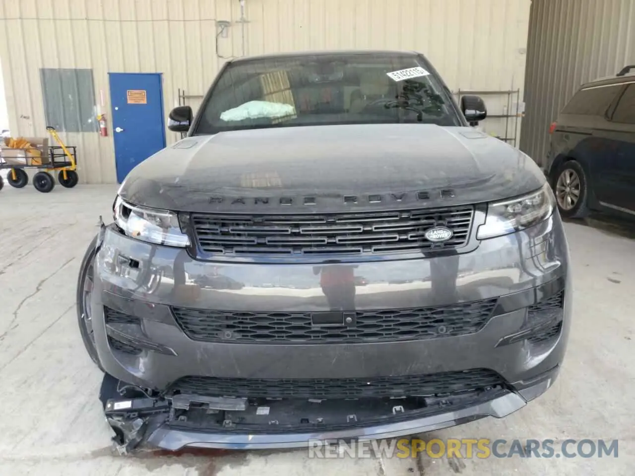 5 Фотография поврежденного автомобиля SAL1L9FU4RA188628 LAND ROVER RANGEROVER 2024