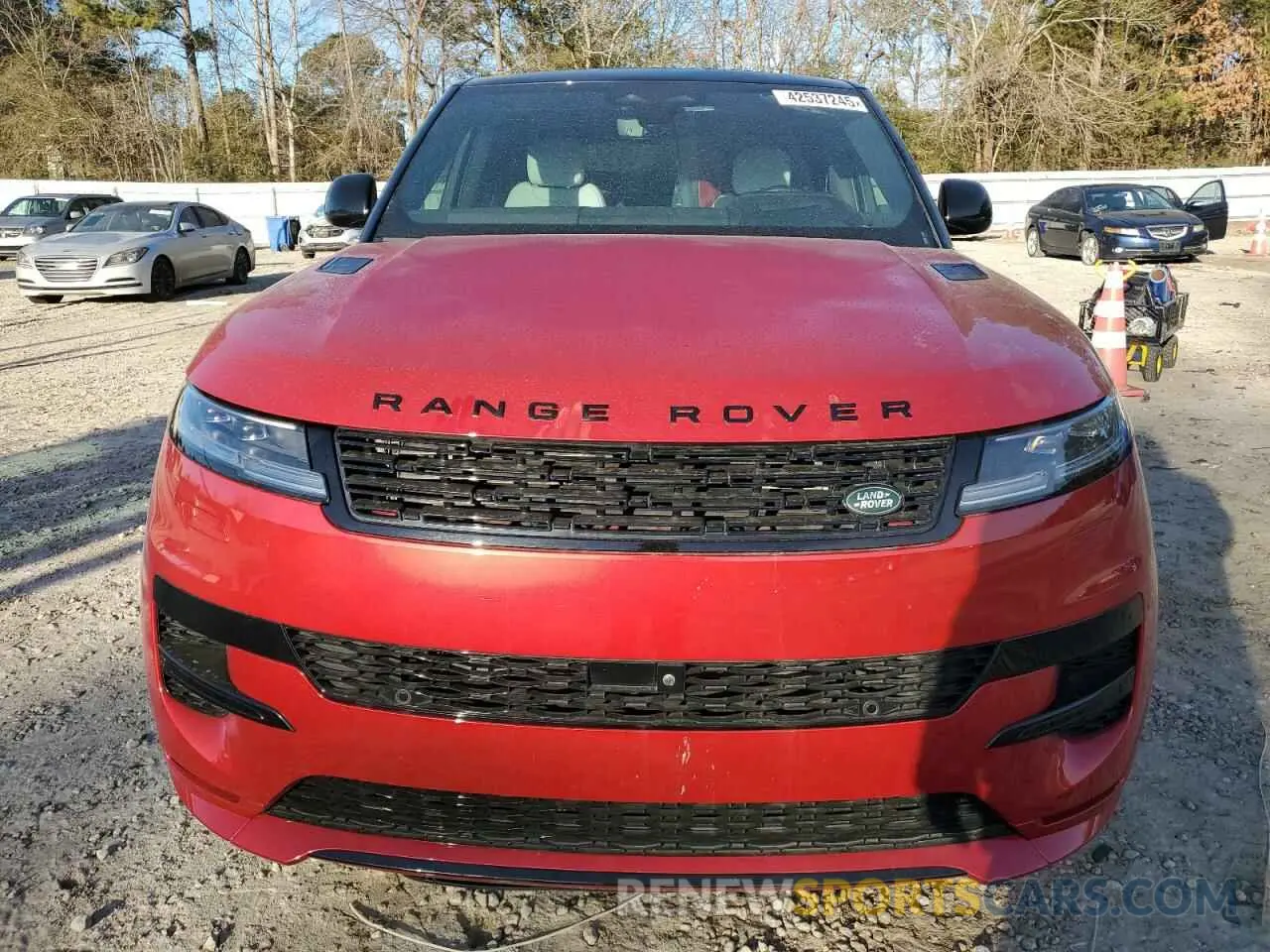 5 Photograph of a damaged car SAL1L9FU7RA173458 LAND ROVER RANGEROVER 2024