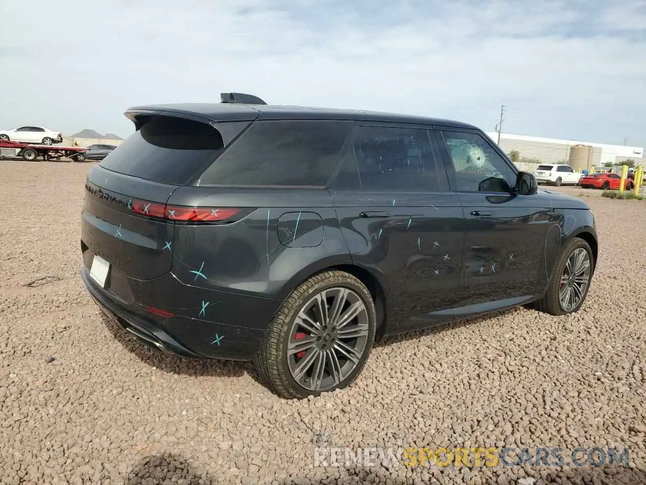 3 Фотография поврежденного автомобиля SAL1L9FU9RA199592 LAND ROVER RANGEROVER 2024